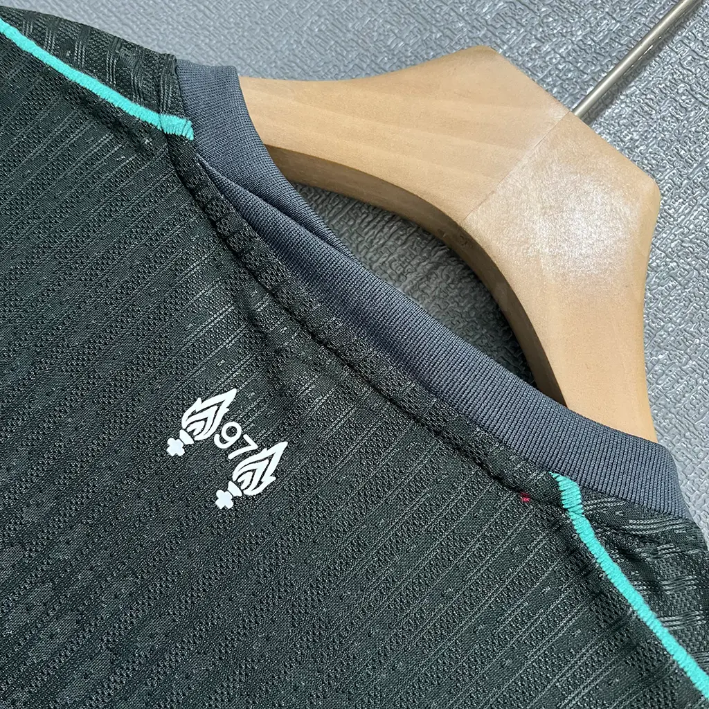 Liverpool Away Player Version (6)