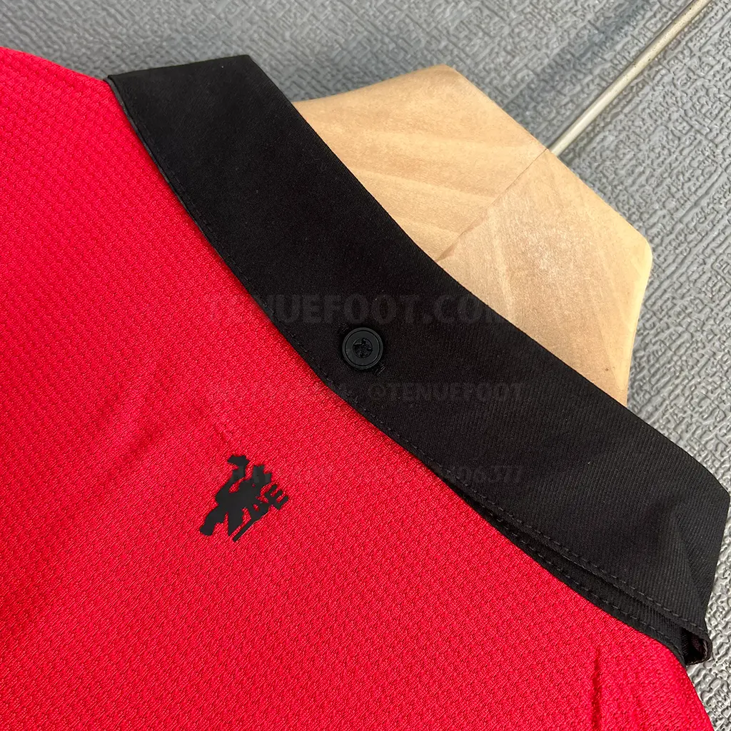 Man Utd Retro 13-14 Home LS (6)