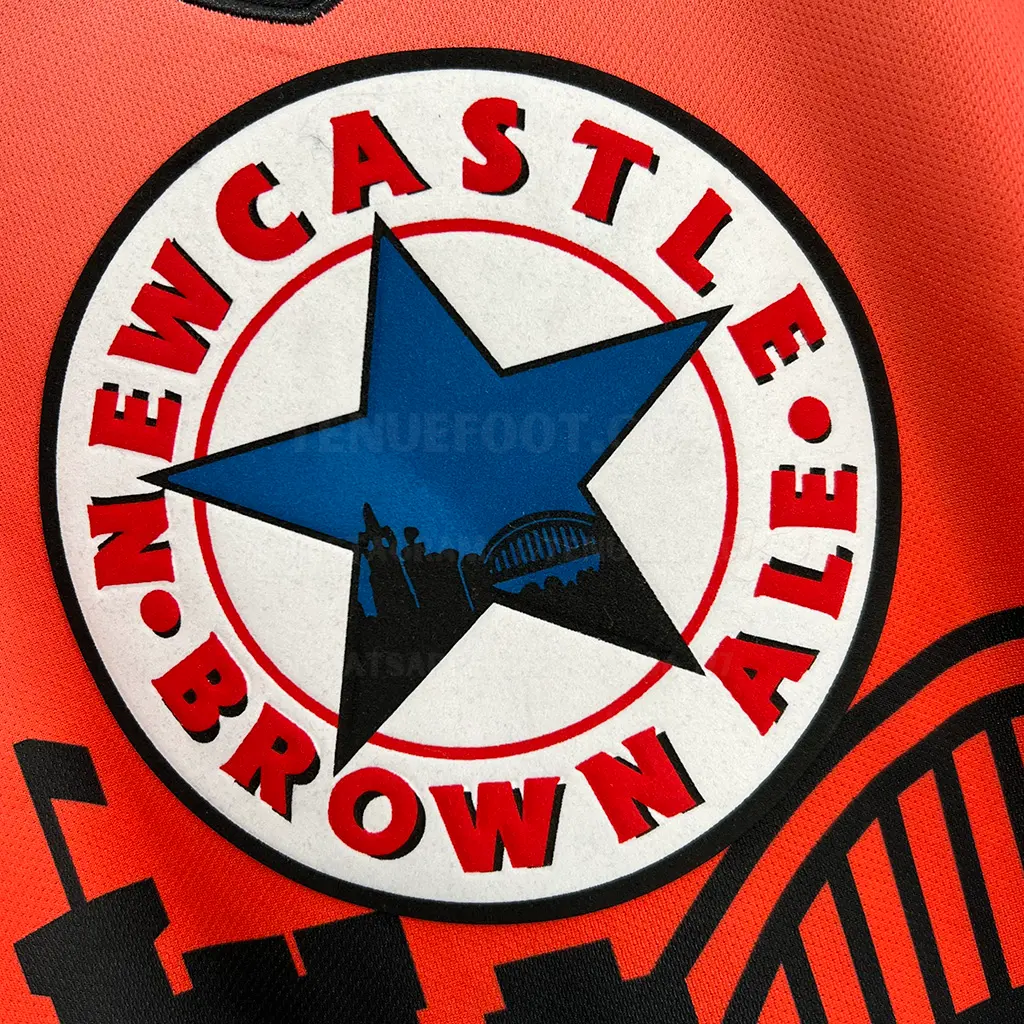 Newcastle Retro 96-97 GK LS (5)