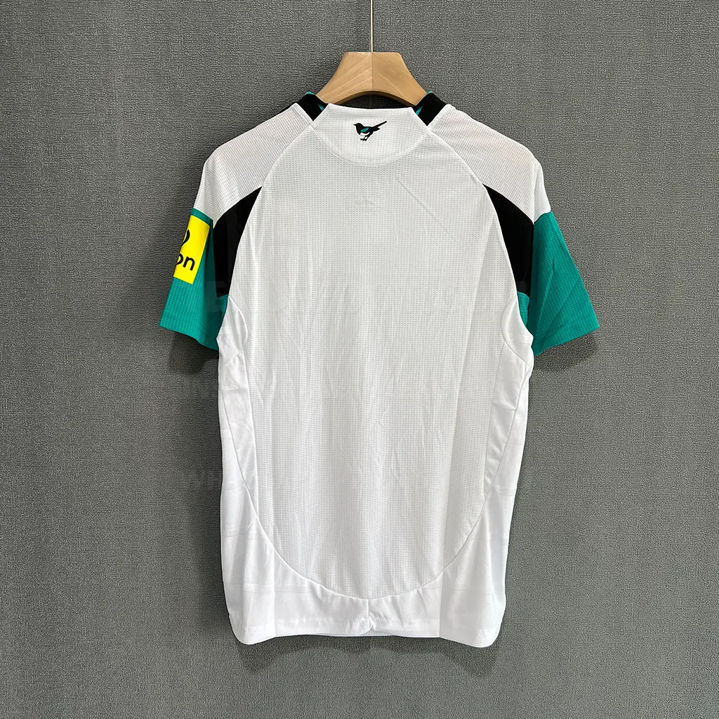 Newcastle Third Player Version (7)