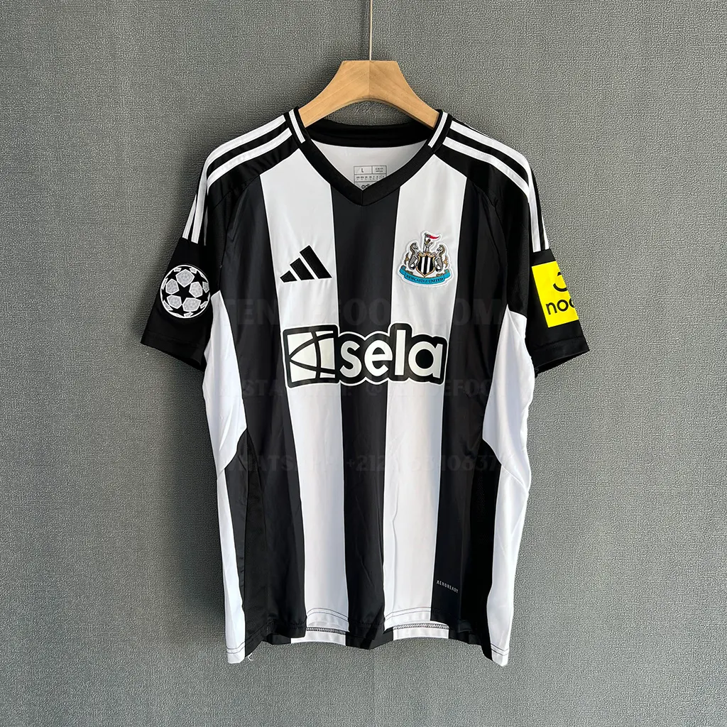 Newcastle United Home (1)