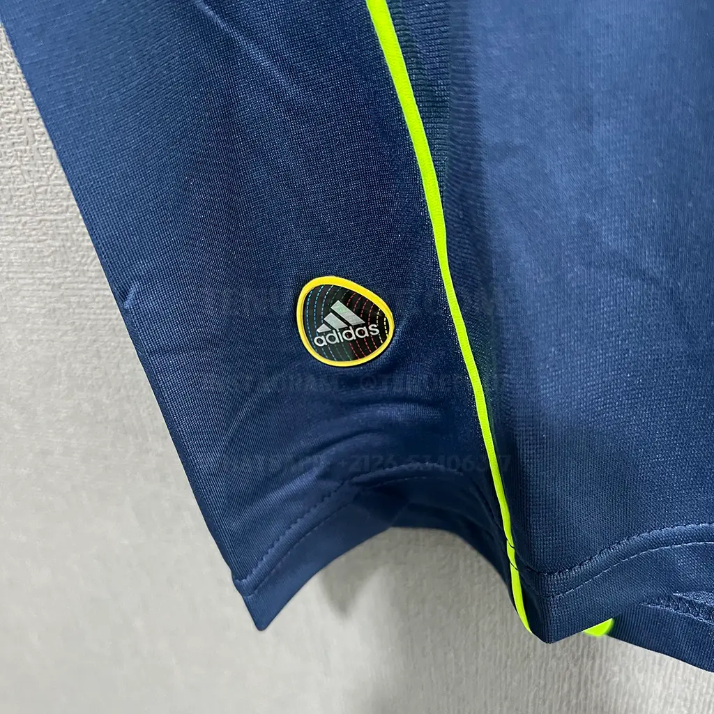 Real MadrId Retro 10-11 Away (5)