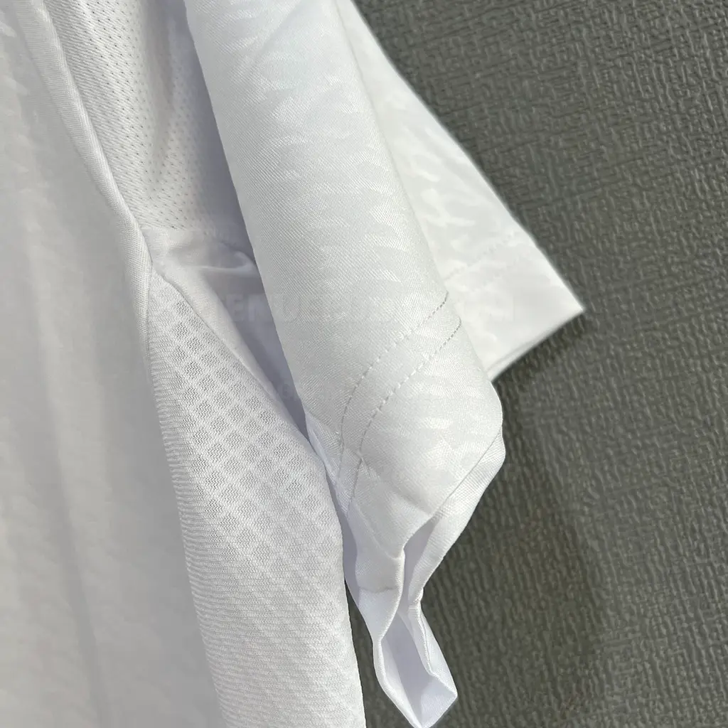 Real Madrid Home (4)