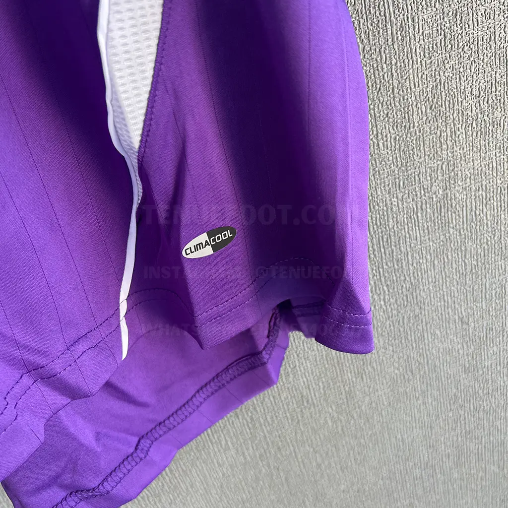 Real Madrid Retro 06-07 Third (5)