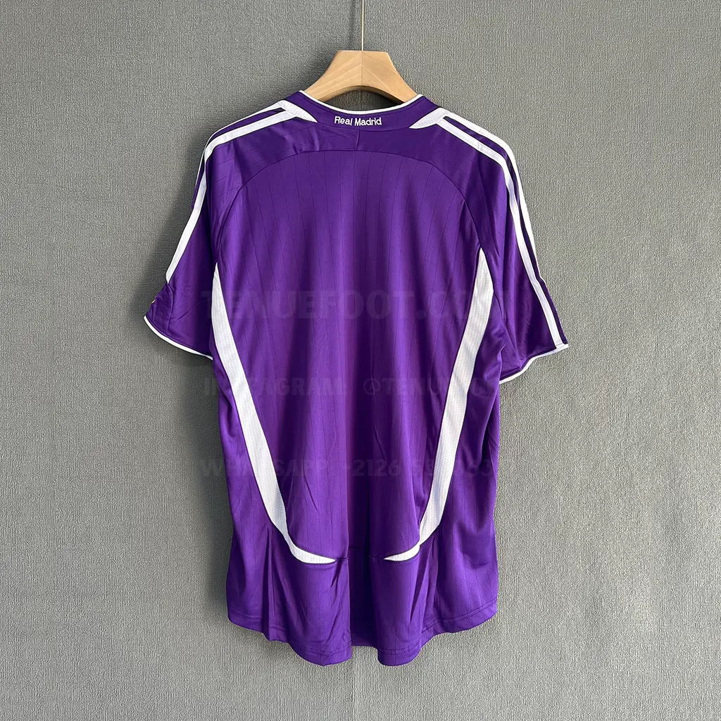 Real Madrid Retro 06-07 Third (7)