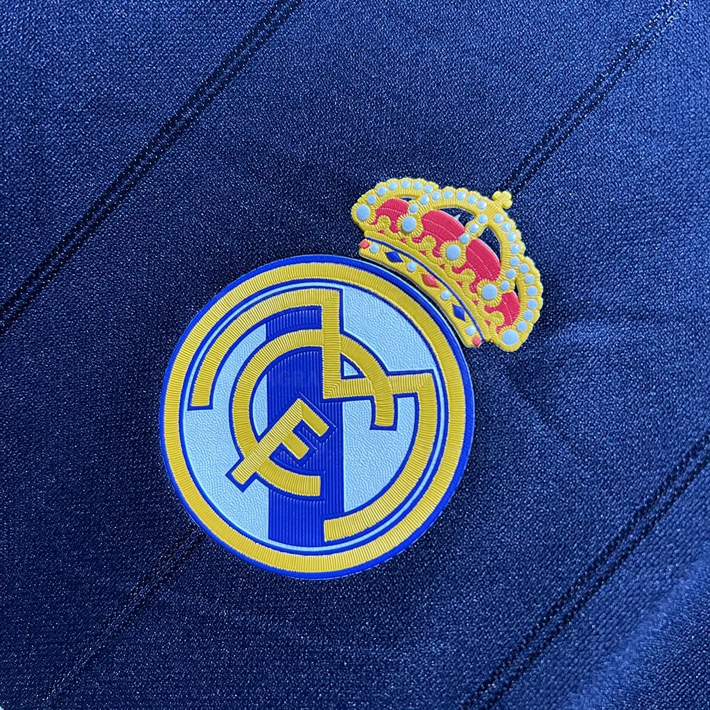Real Madrid Retro 12-13 Away Player Version (2)