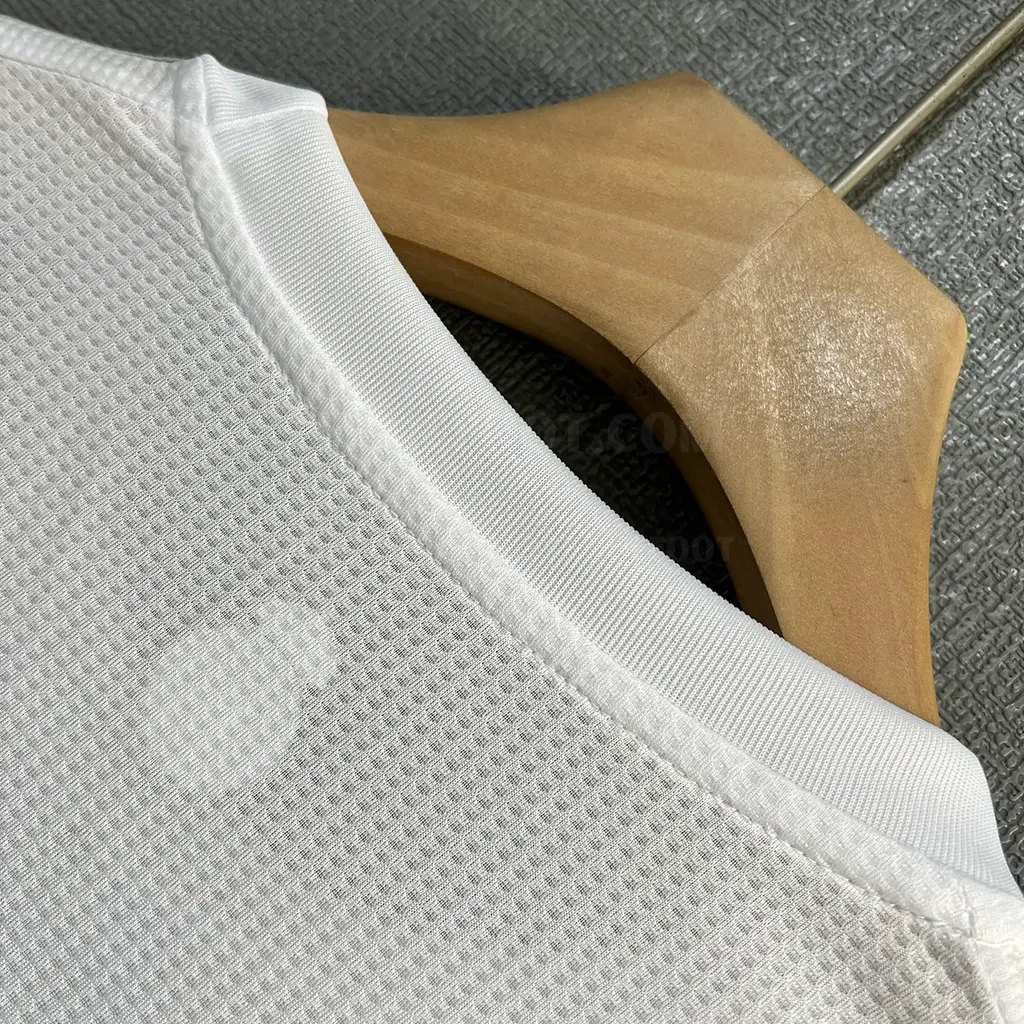 Real Madrid Retro 15-16 Home LS (6)