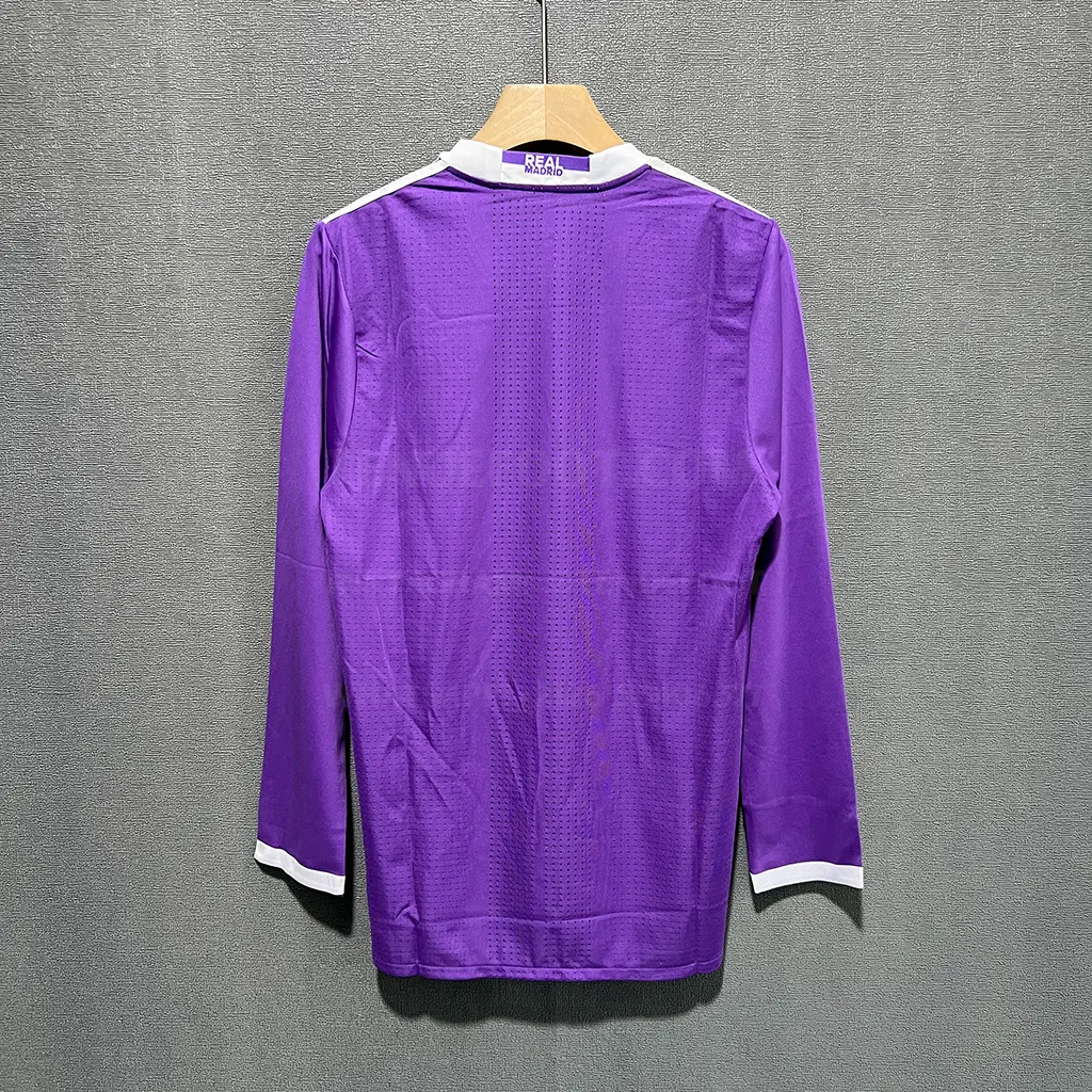 Real Madrid Retro 16-17 Away LS Player Version (7)