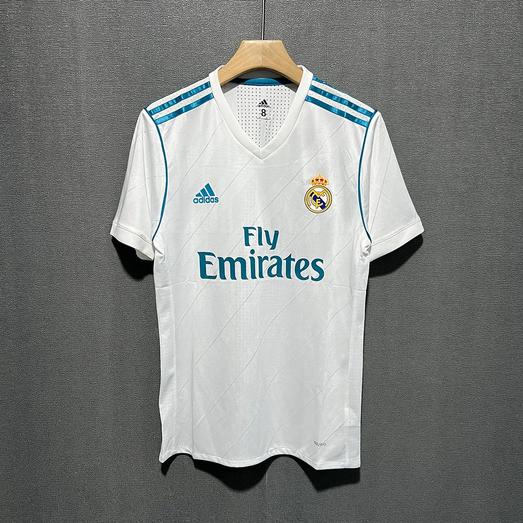 Real Madrid Retro 17-18 Home Player Version (1)