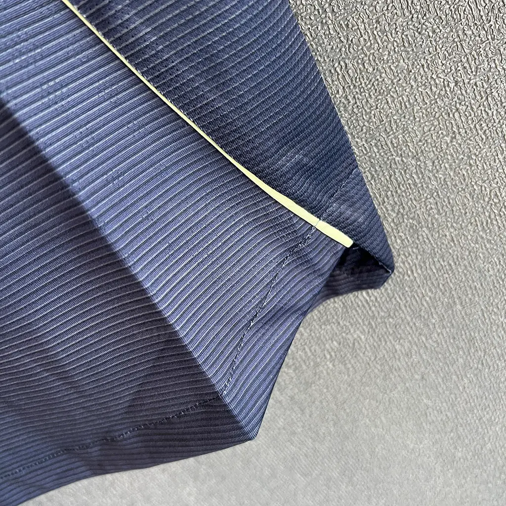 Real Madrid Away Player Version (5) Real Madrid Away Player Version (5)