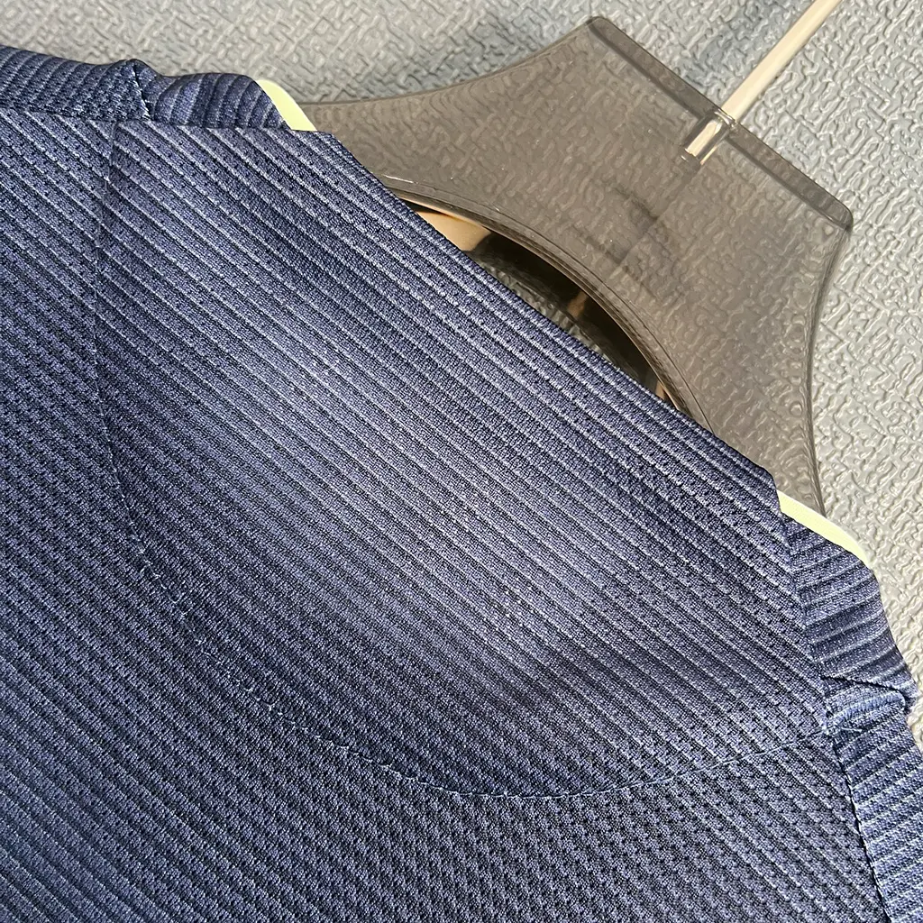 Real Madrid Away Player Version (6) Real Madrid Away Player Version (6)