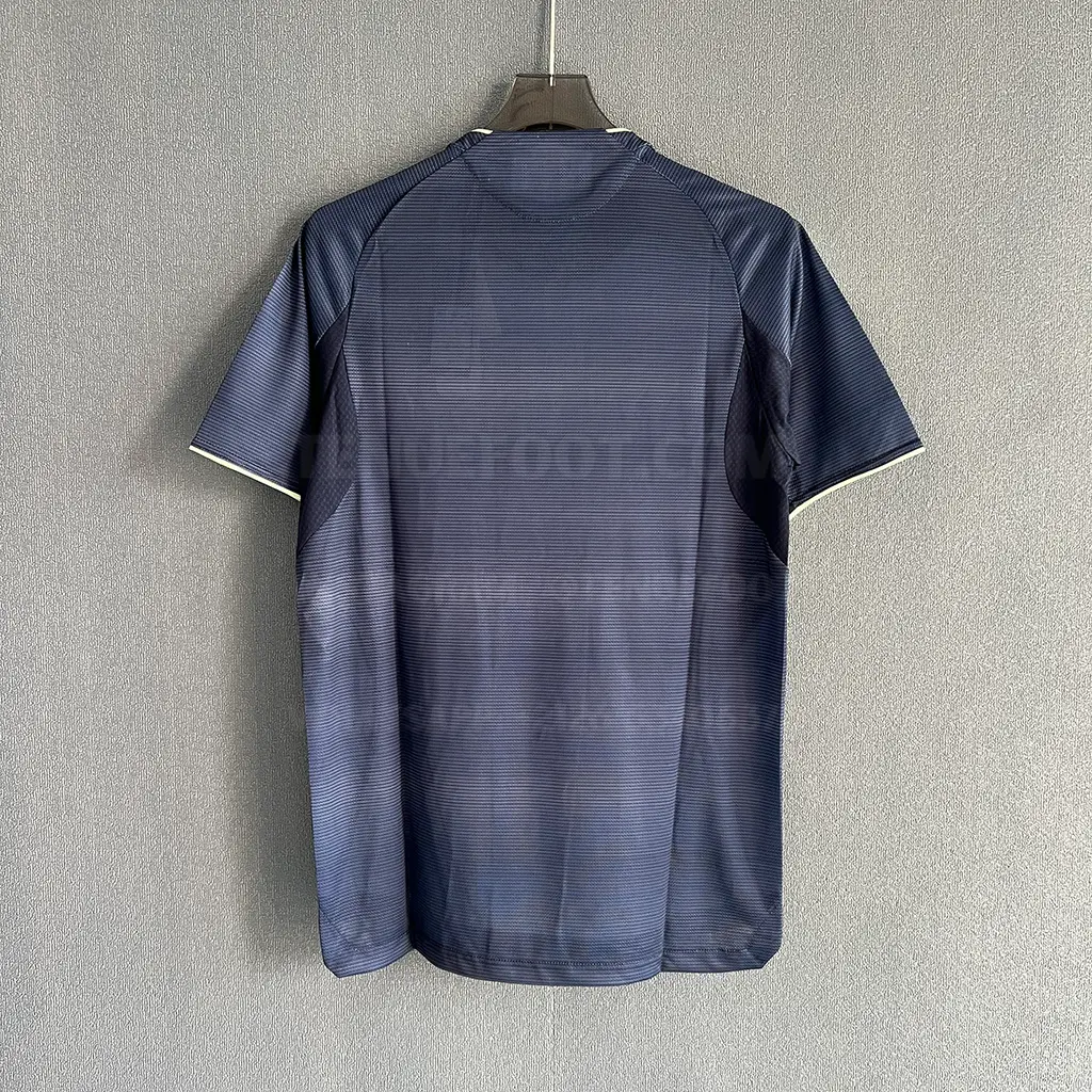 Real Madrid Away Player Version (7) Real Madrid Away Player Version (7)