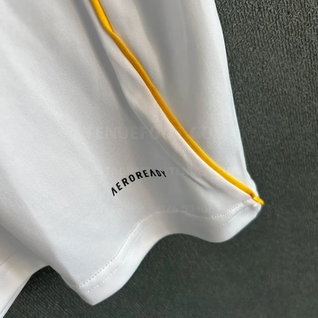 Real Madrid Home (5)